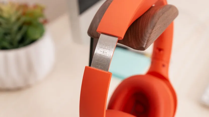 tozo ht2 - an aluminum slider adds durability to this budget headset.