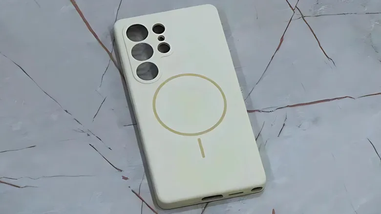 An Android smartphone case with MagSafe support