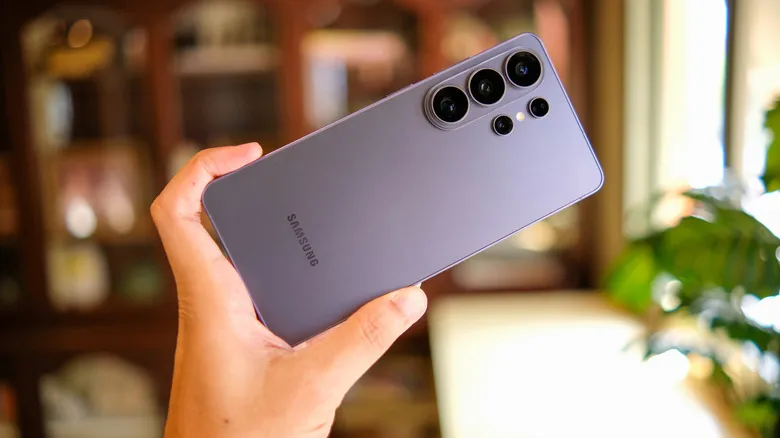 Someone holding a Samsung Galaxy S26, with the back facing the camera