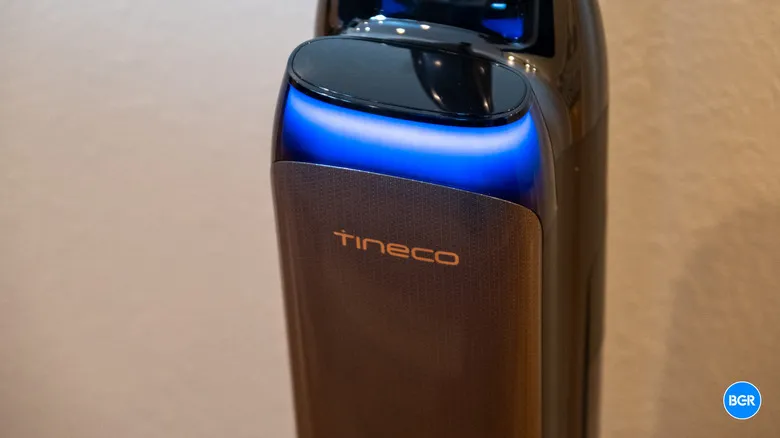 Tineco Floor One S9 Artist Steam front LED lights